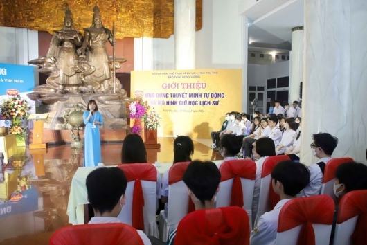 Ra mắt ứng dụng thuyết minh tự động bốn thứ tiếng về lịch sử Phú Thọ